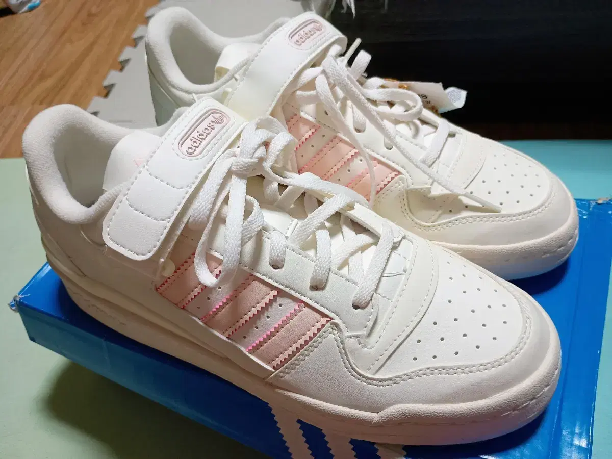 ADIDAS 아디다스 클래식 농구화 운동화 260mm